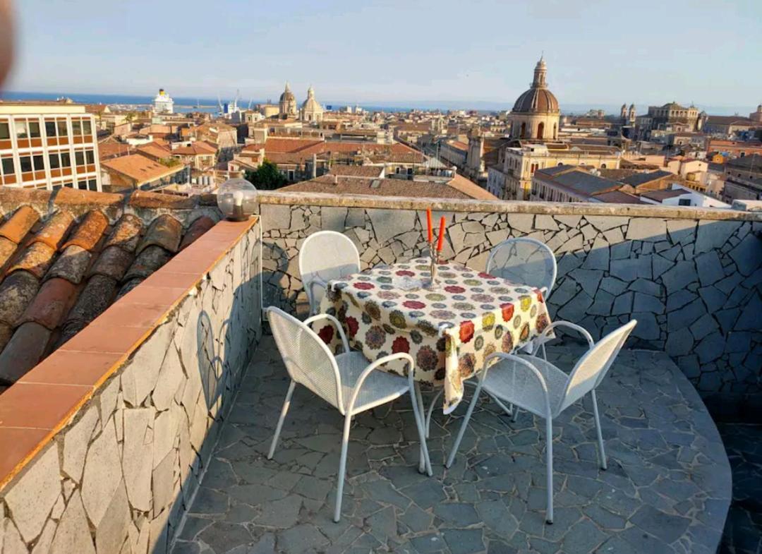 Apartmán Catania Sicula Folk Exteriér fotografie