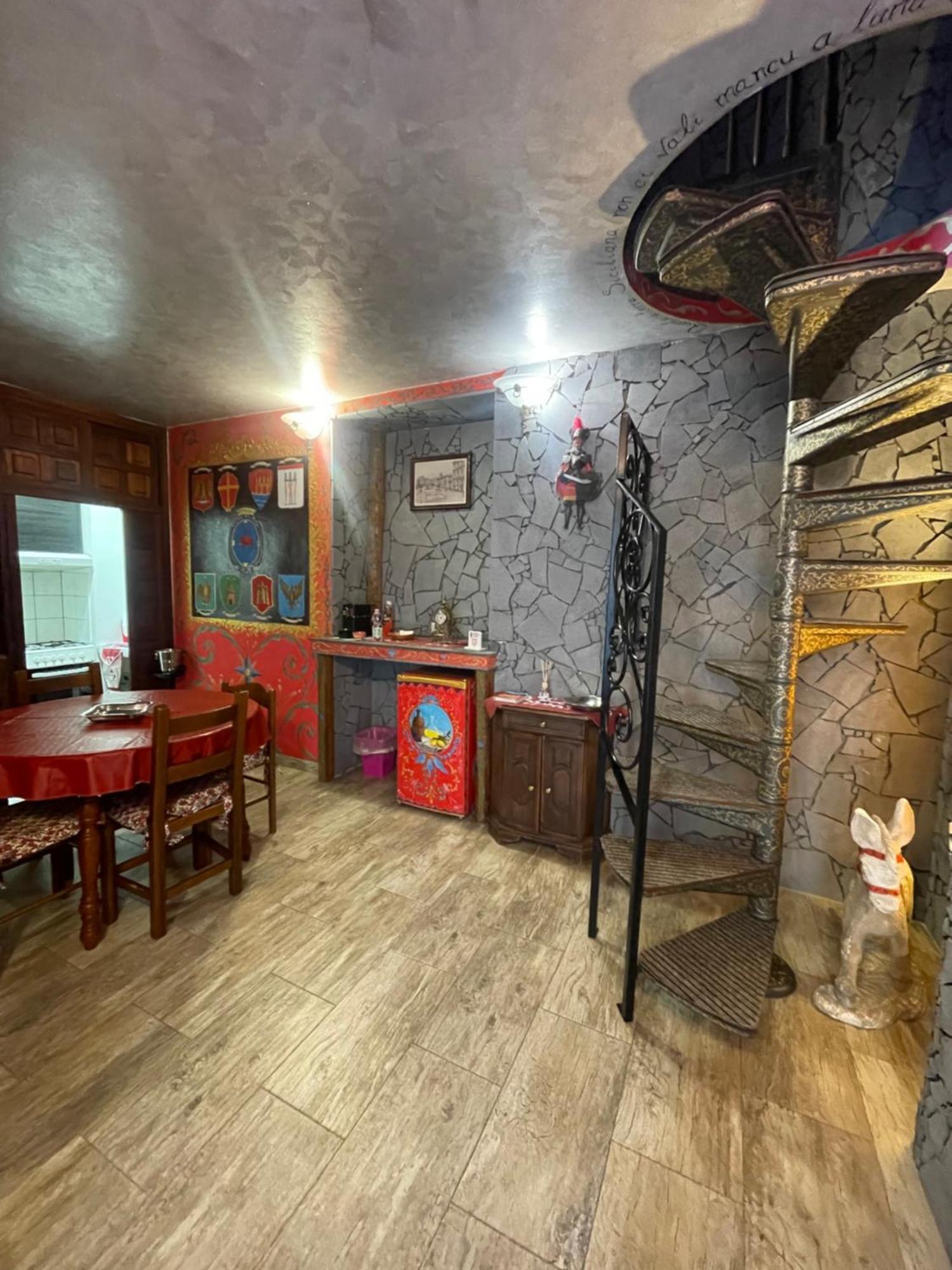 Apartmán Catania Sicula Folk Exteriér fotografie